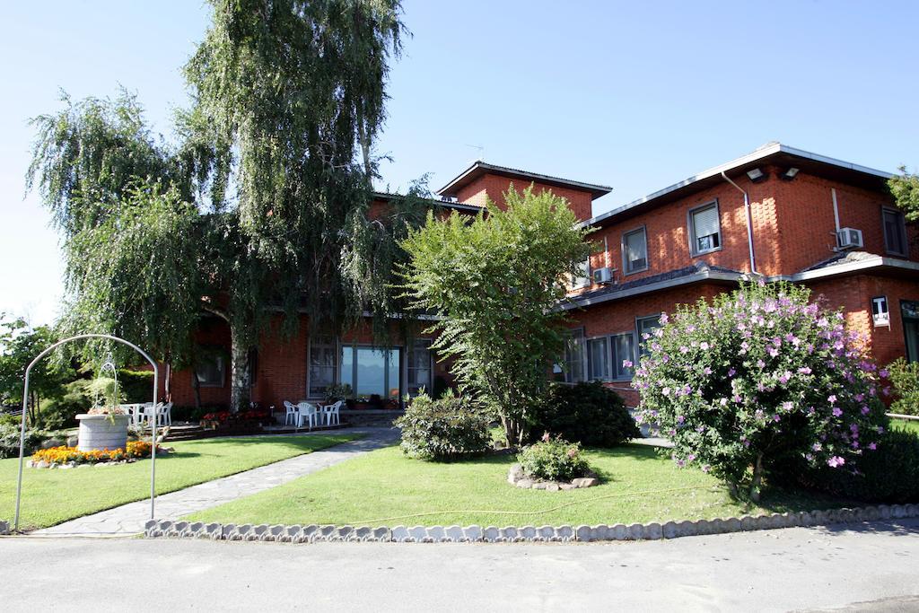 Carisio Hotel Ristorante Paladini מראה חיצוני תמונה